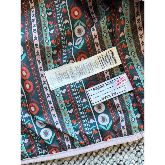 Patagonia 12-18 Months Baby Girl Retro X Fleece Hooded Jacket - Picture 6 of 6